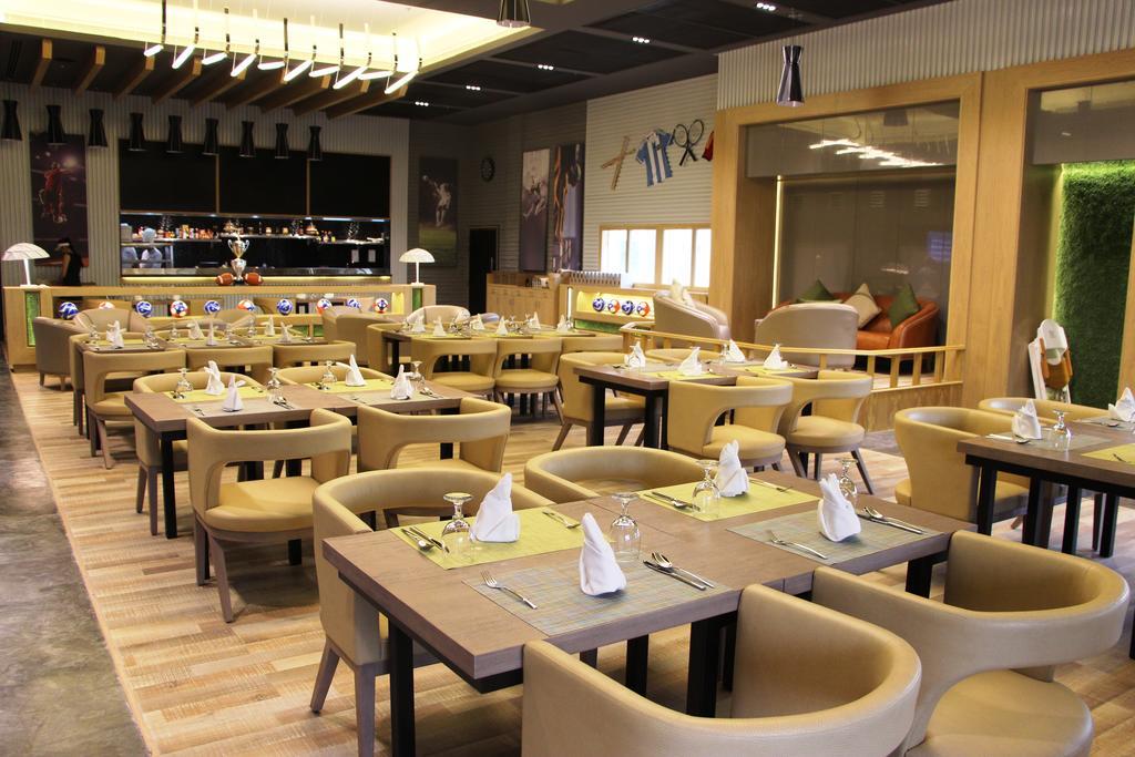Ramee Rose Hotel Al Manamah Esterno foto